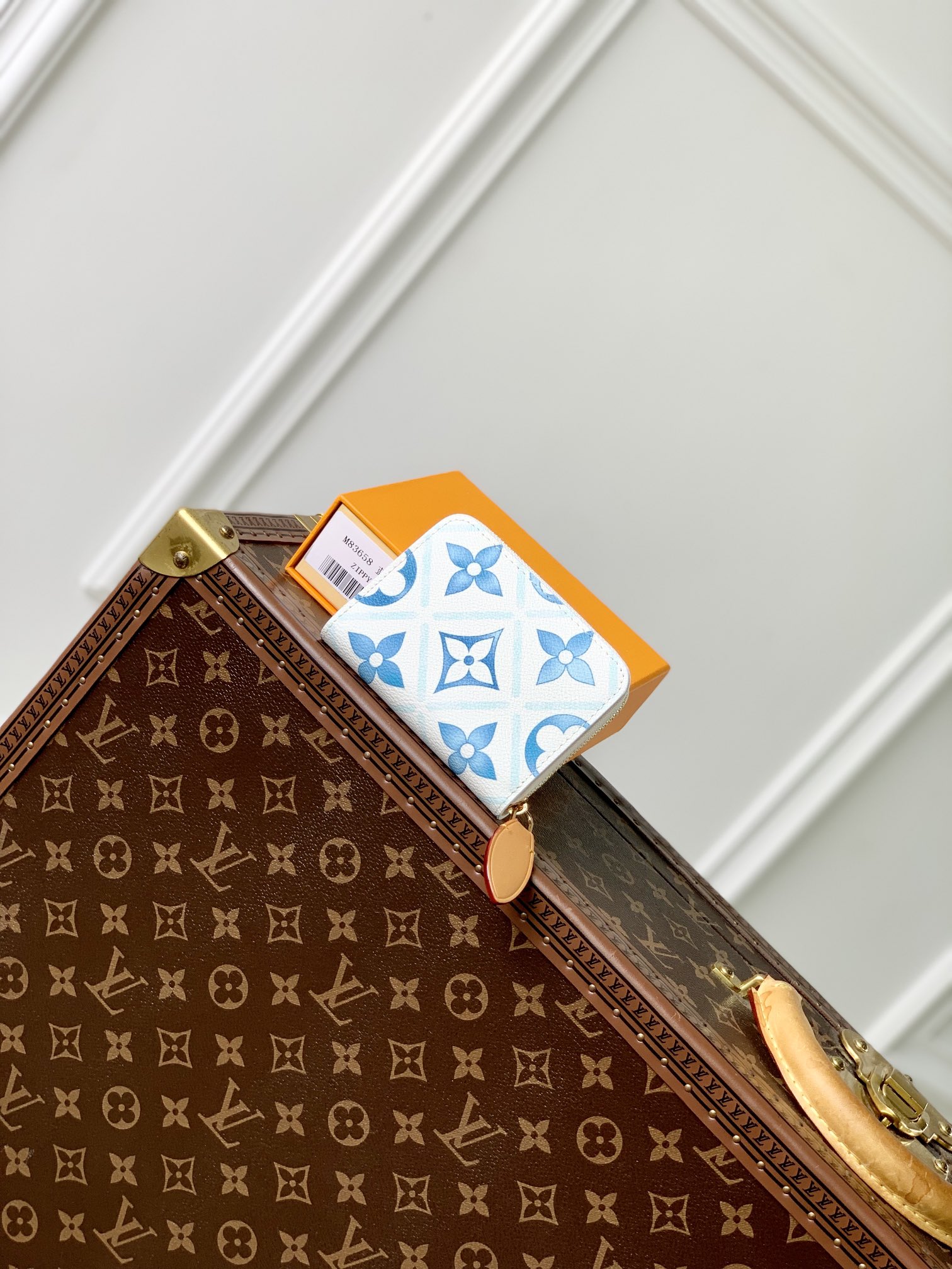 l0*is V*t0n by the pool zippy coin purs-11*8.5*2cm