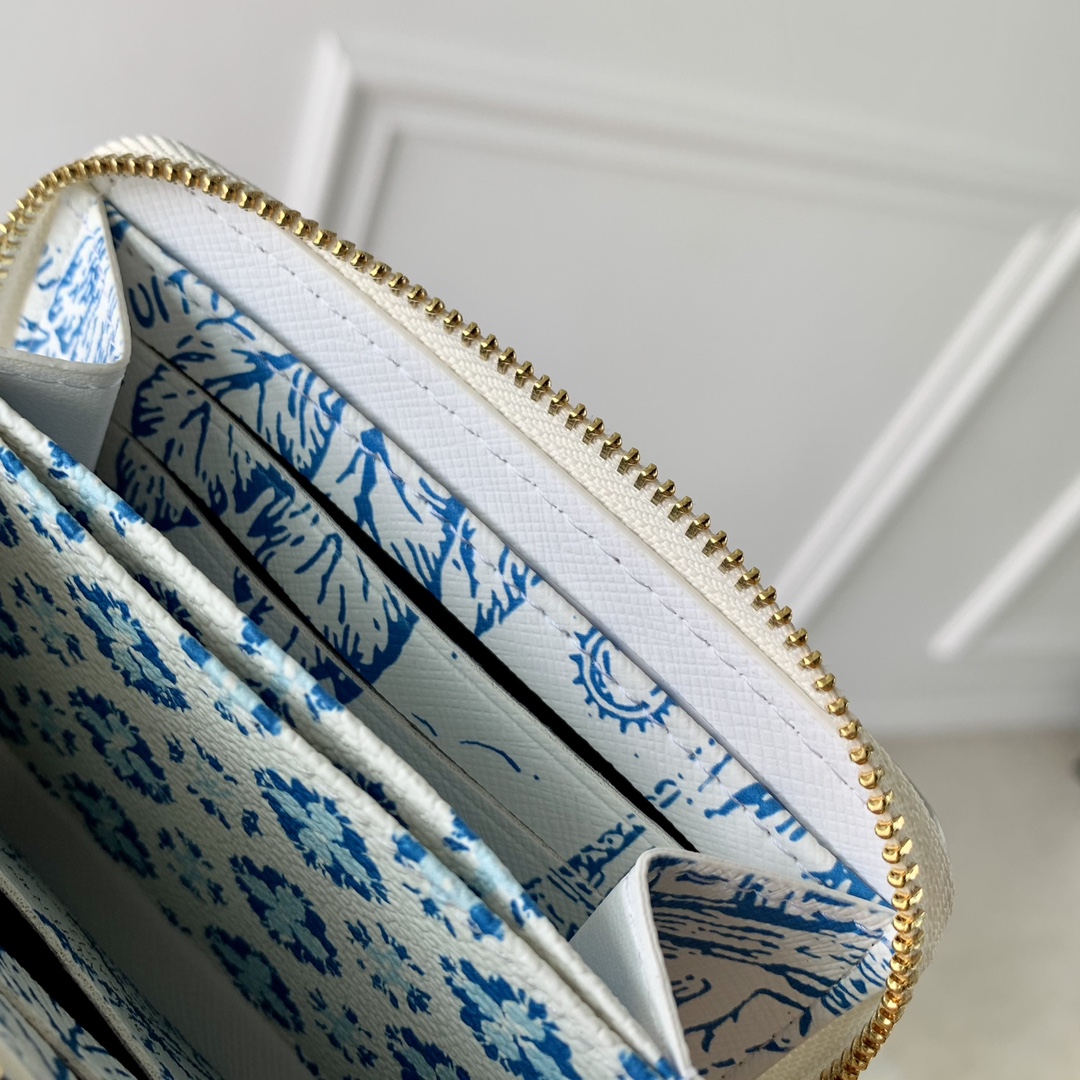 l0*is V*t0n by the pool zippy coin purs-11*8.5*2cm