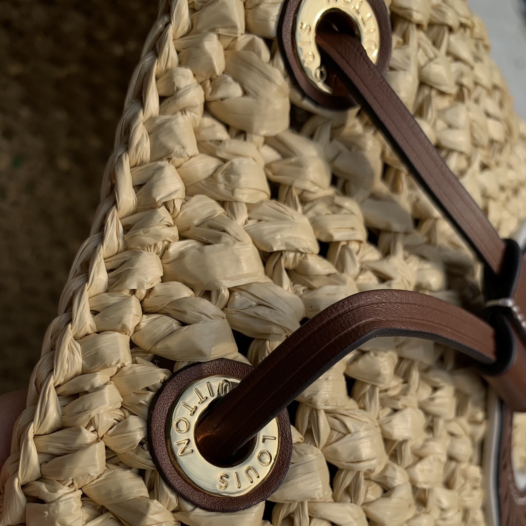 l0*is V*t0n noé bb handbag-22 x 24 x 15cm