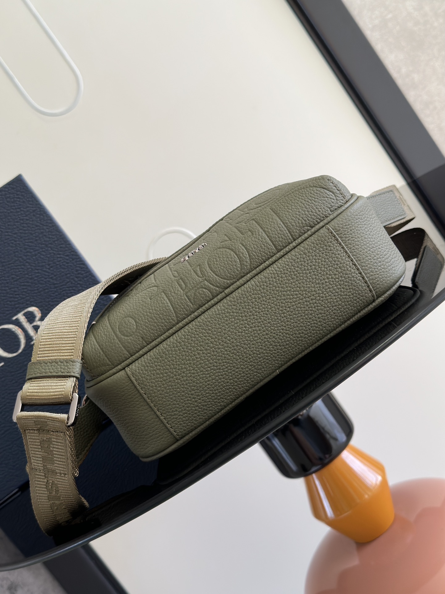 D*or rider 2.0 bag-23 x 17 x 7.5cm