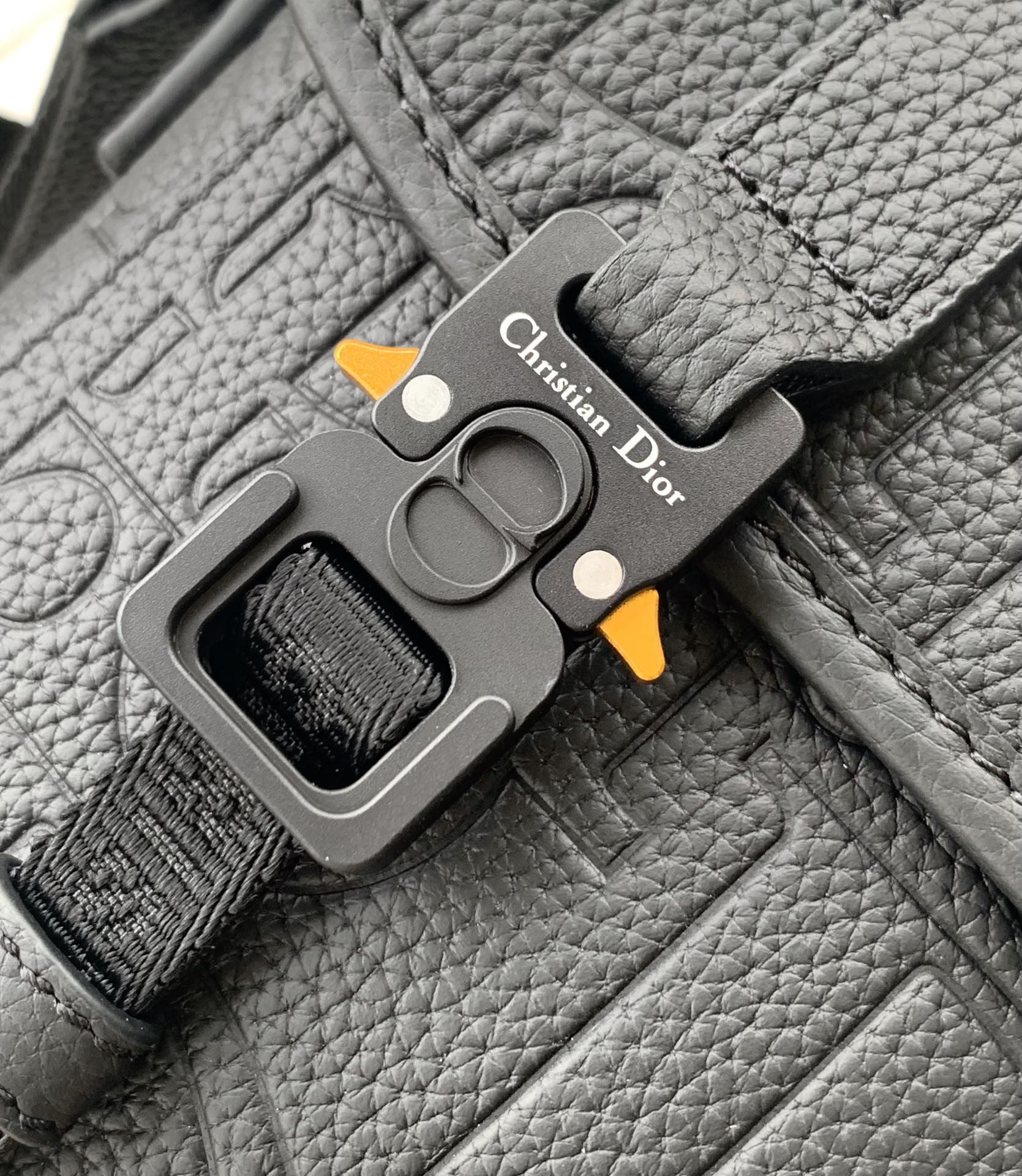 D*or men flap bag-24*18*8cm