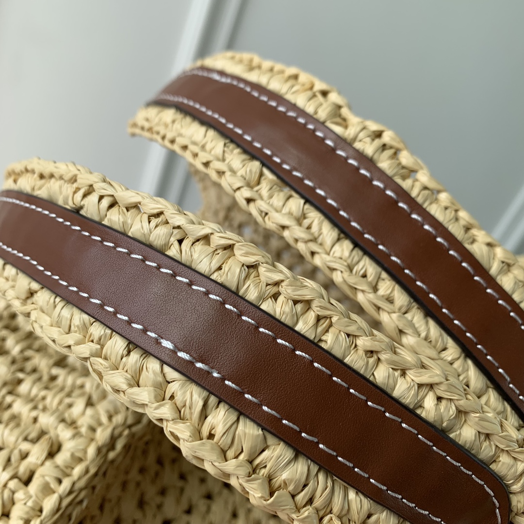 l0*is V*t0n onthego handbag-37.5 x 30 x 17cm