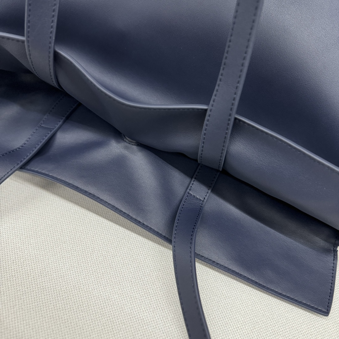 L0ew* flamenco-38*29*14cm