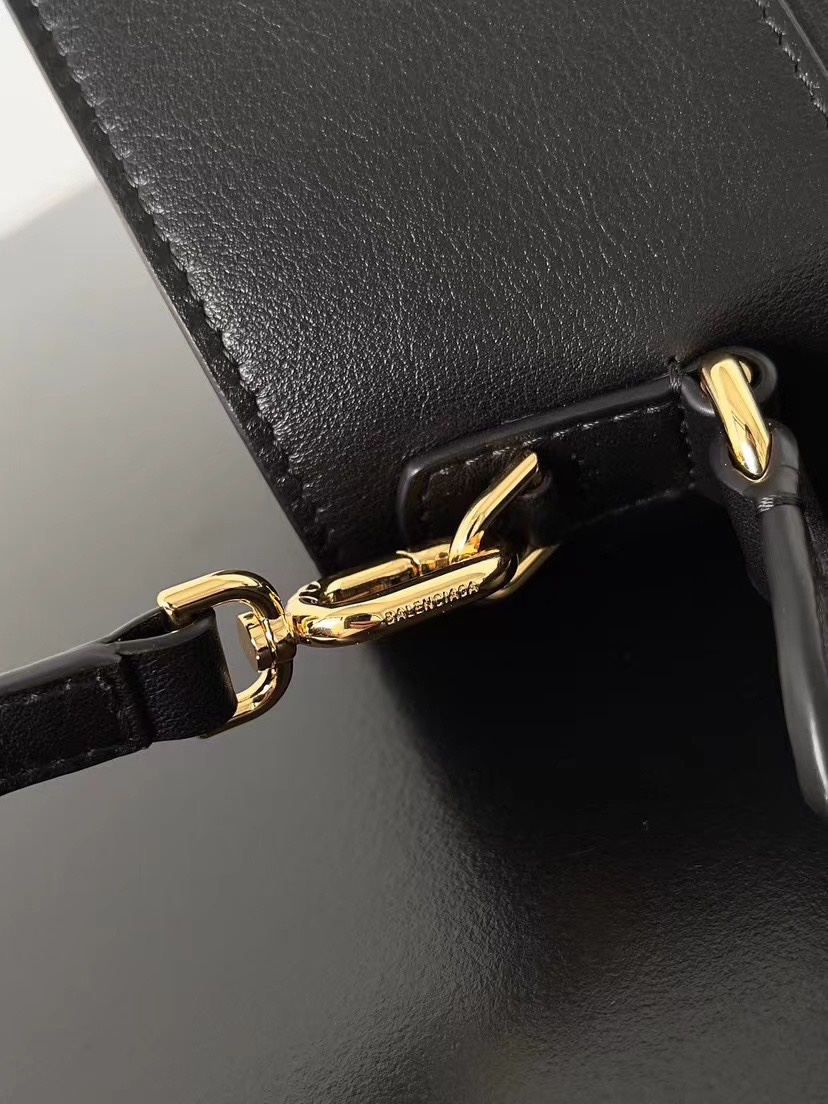 Ba*len*cia*ga hourglass soft bag-37*23.8*13.9cm