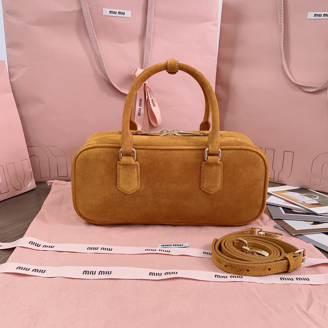 M*um*u top handbags-27x12x9cm