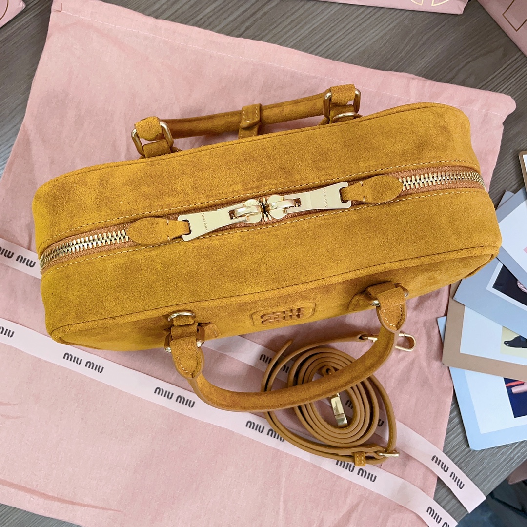 M*um*u top handbags-27x12x9cm