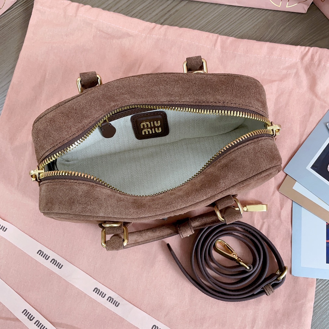 M*um*u top handbags-22x10.5x7.5cm