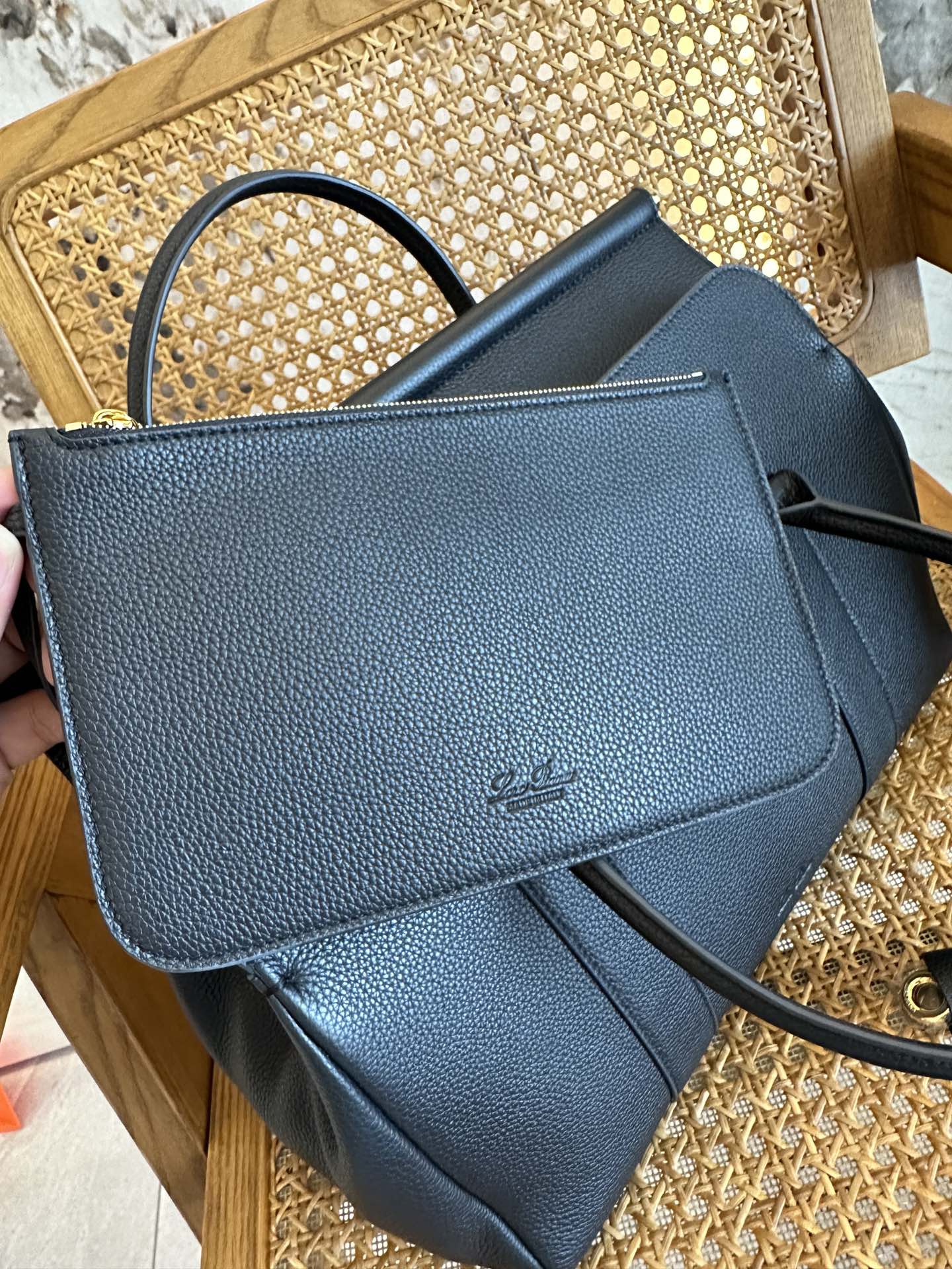 L**o p*ana loom bag l32-33 x 23 x 18cm