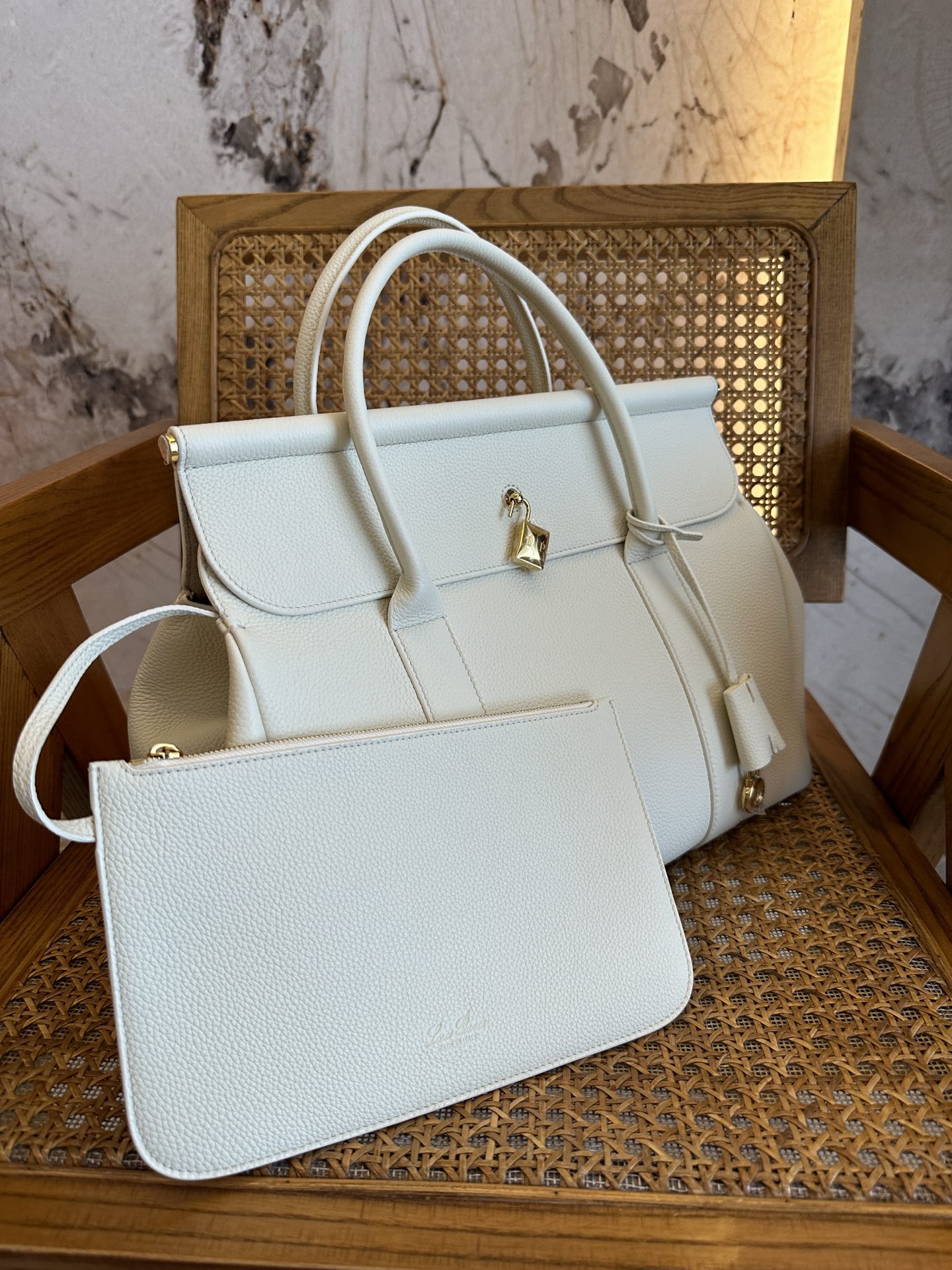 L**o p*ana loom bag l32-33 x 23 x 18cm