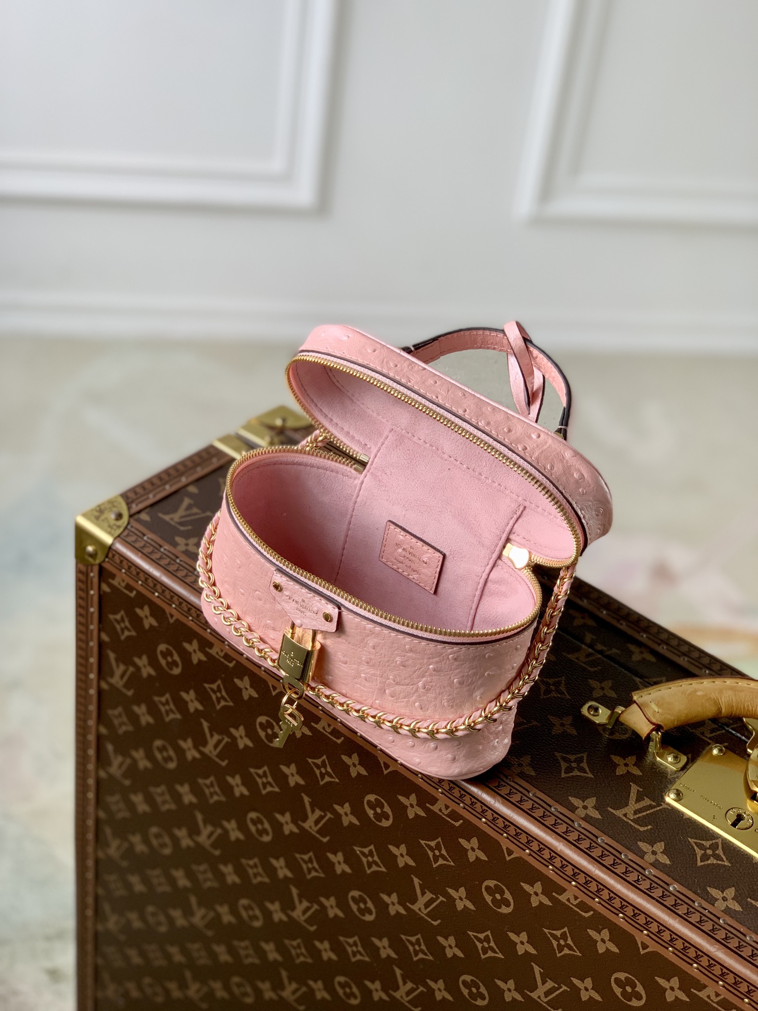 l0*is V*t0n cosmetic bag-n85806-19*11.5*6.5cm