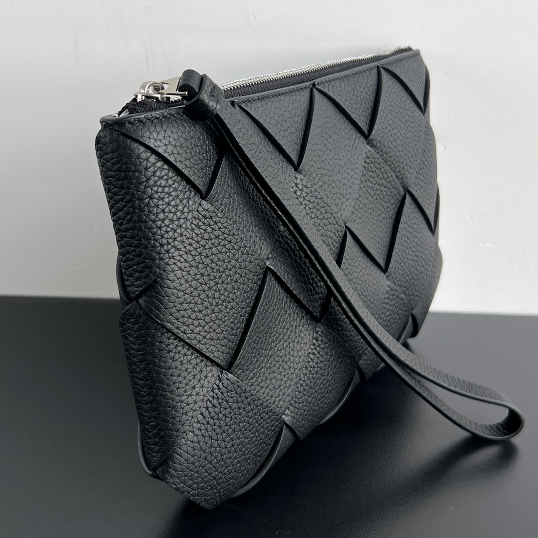 bo*te*ga Ve*ne*ta diago pouch-25x16.5x2cm