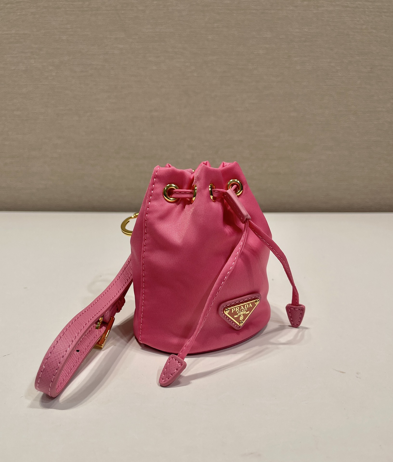 Pra*a 1tt202 re-nylon mini bag-8.5*10.5cm