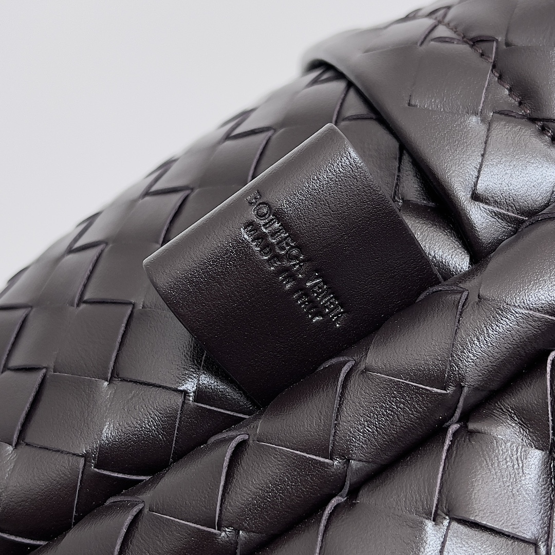 bo*te*ga Ve*ne*ta backpack-46.5*14*30cm