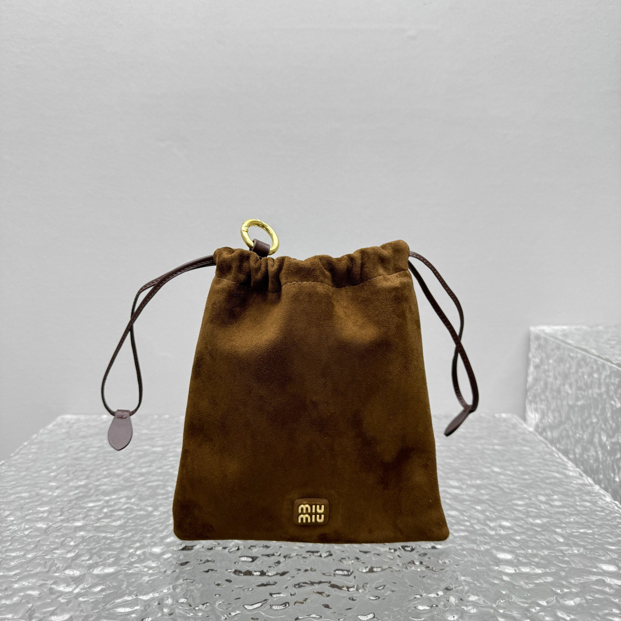 M*um*u joie pouch-18*20cm