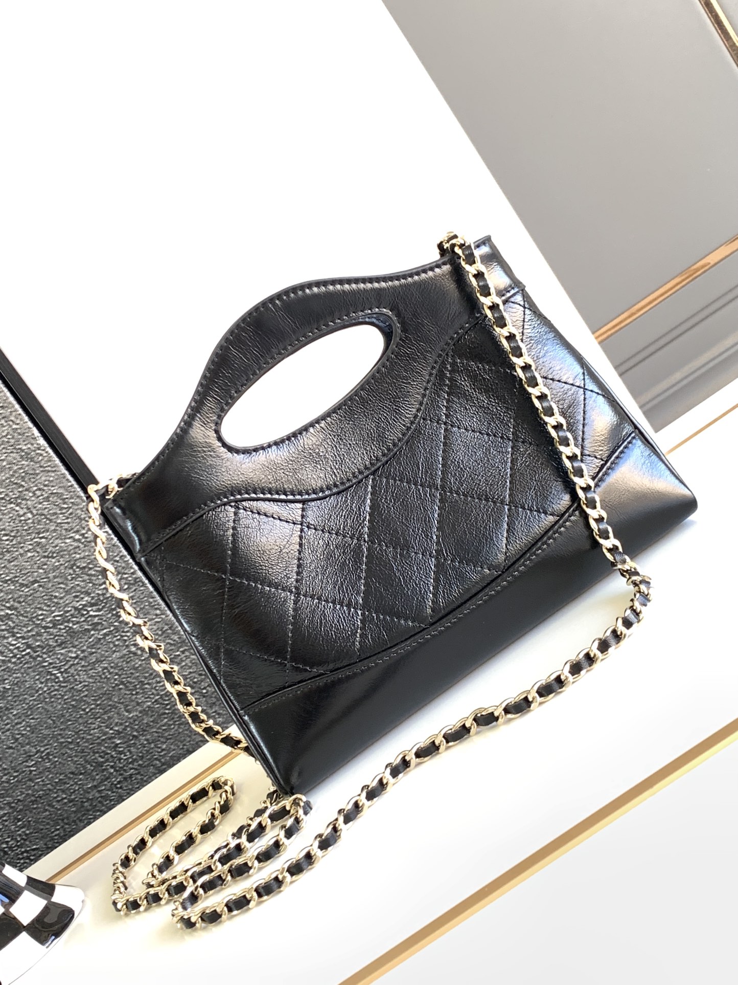 Ch@nel Nano 31 Bag-20.5*17.5*4CM