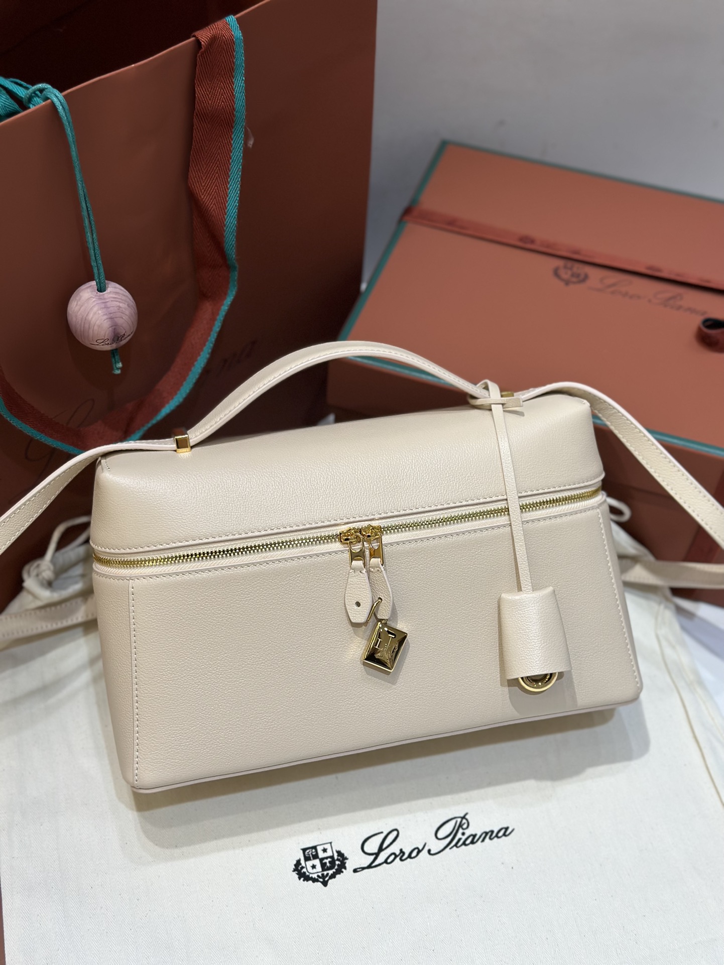 L**o p*ana extra bag l27-16*27*10cm