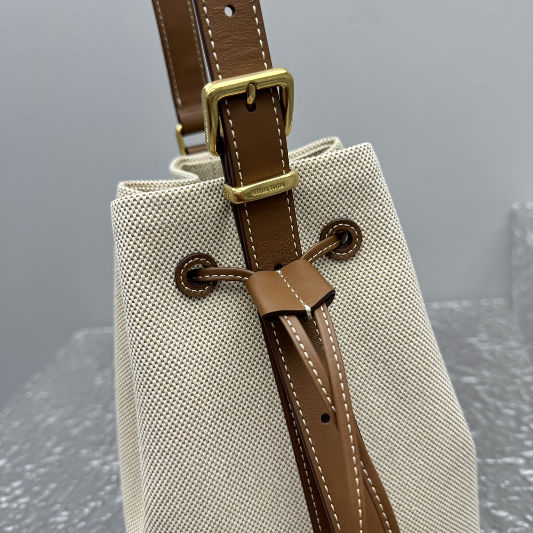 M*um*u bucket-16*14*23cm