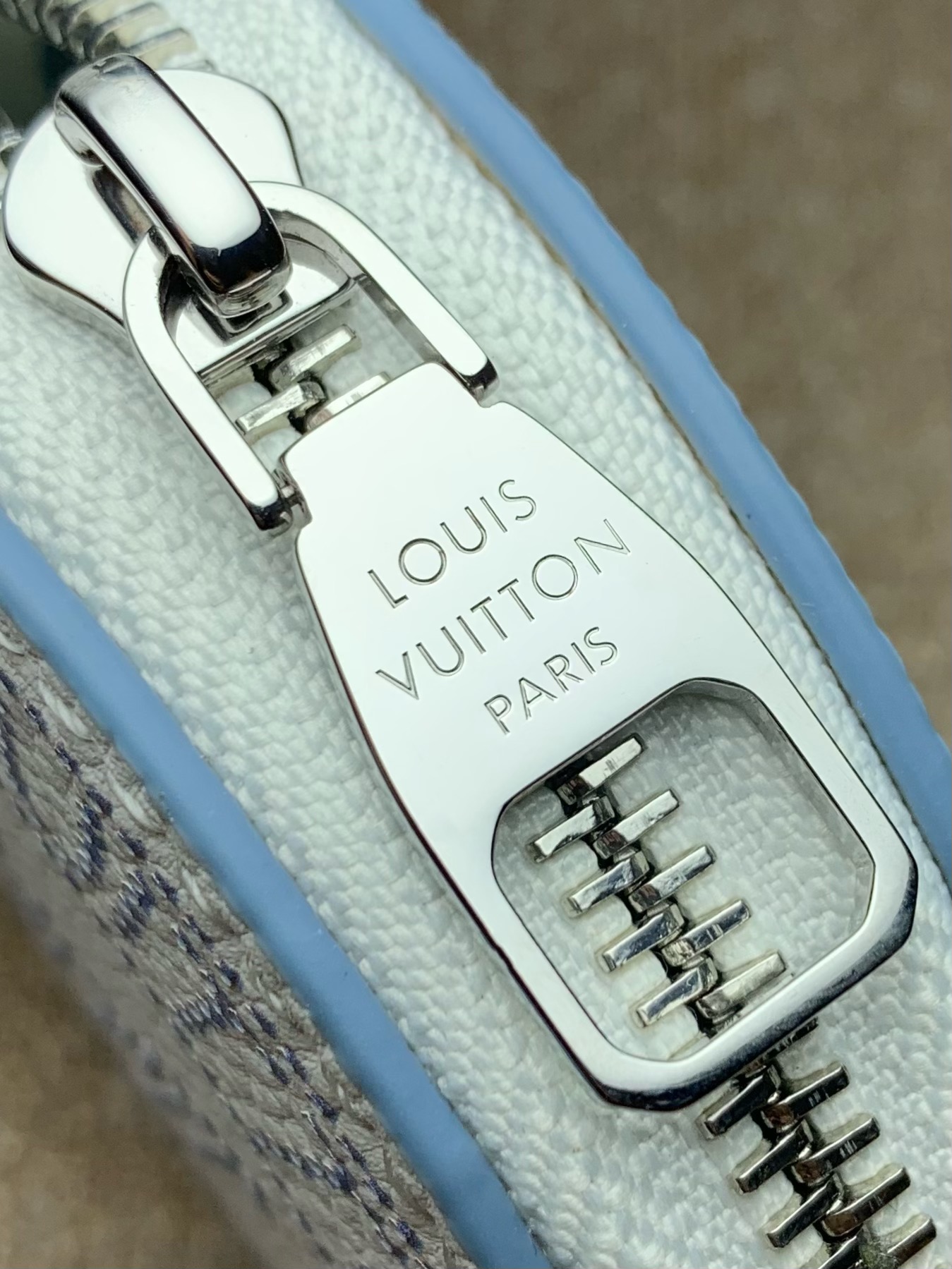 l0*is V*t0n bella tote bag-19 x 22 x 14cm