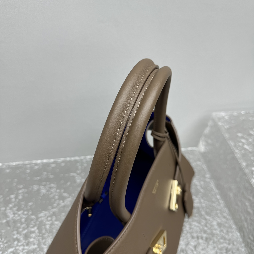 Ferragamo Top-handle Bag-32*22*14CM