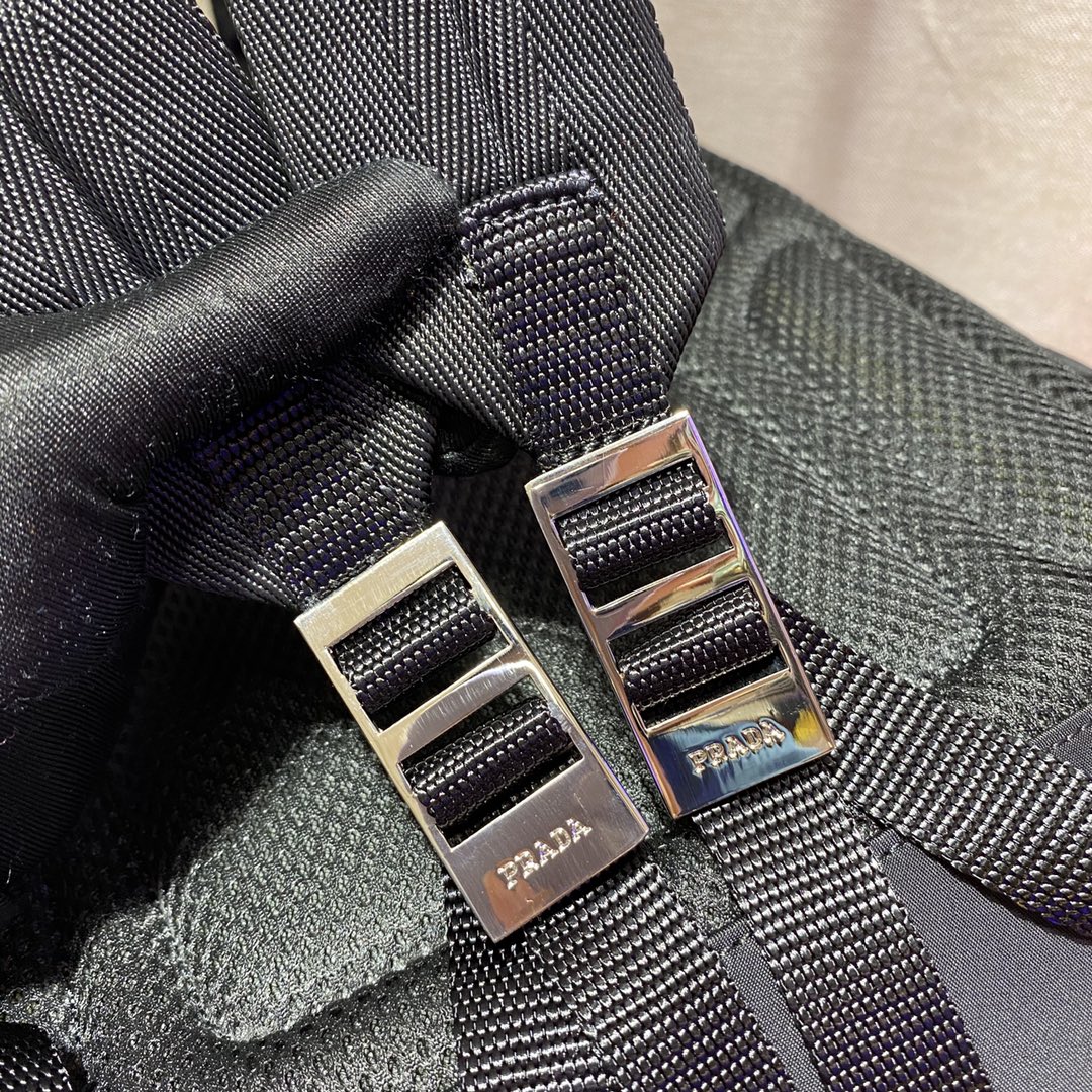 Pra*a saffiano backpack-2v066a-29*39*16cm