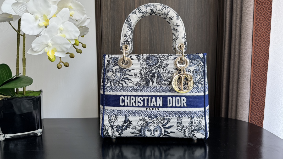 lady D*or handle bag-24cm