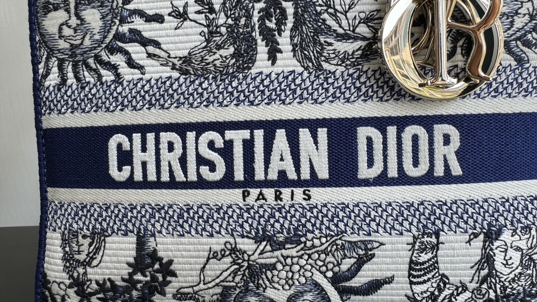 lady D*or handle bag-24cm