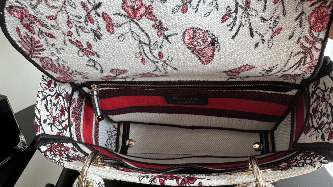 lady D*or handle bag-24cm