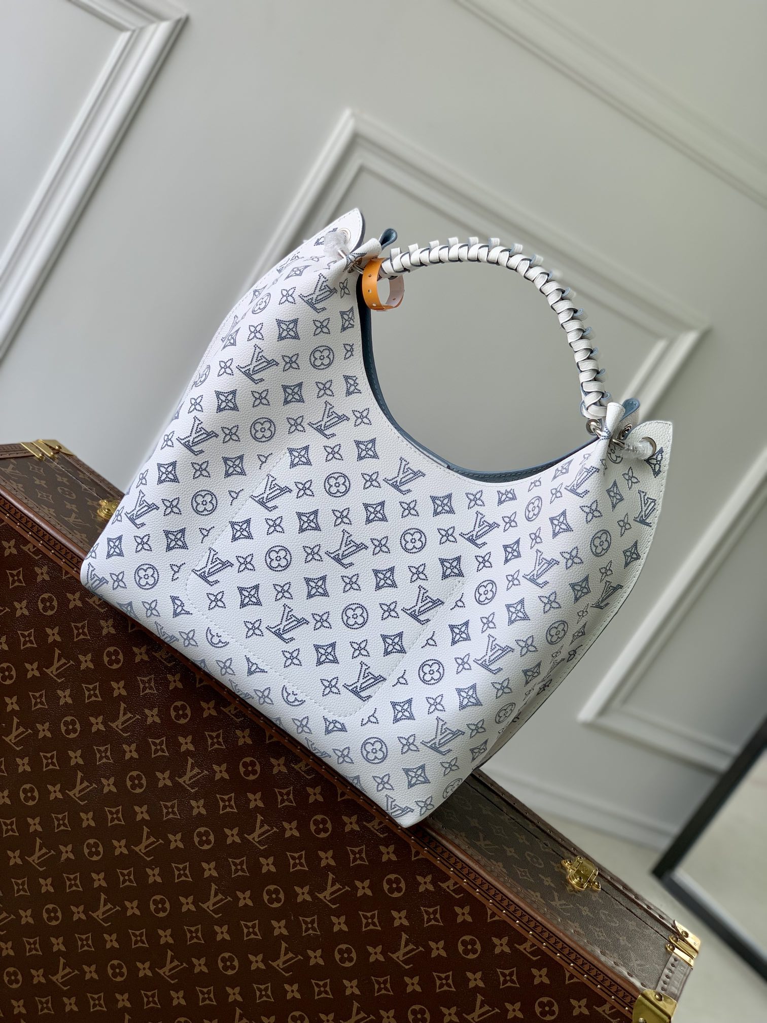 l0*is V*t0n auratote bag-35 x 40 x 17cm