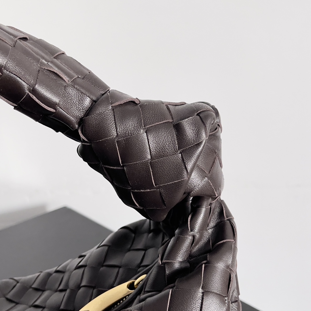 b0tt*ga Ven*ta jodie hobo-36x21x13cm