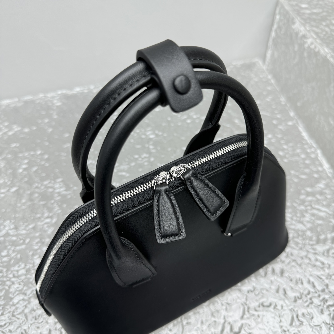 The R0w mini devon bag-24*12*16cm