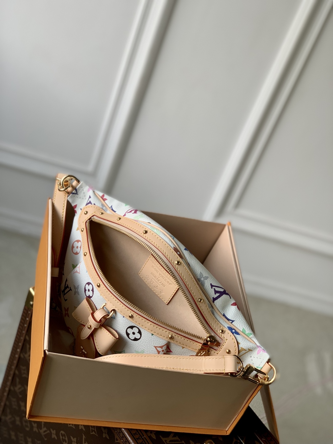 l0vis Vvtt0n high rise monogram women