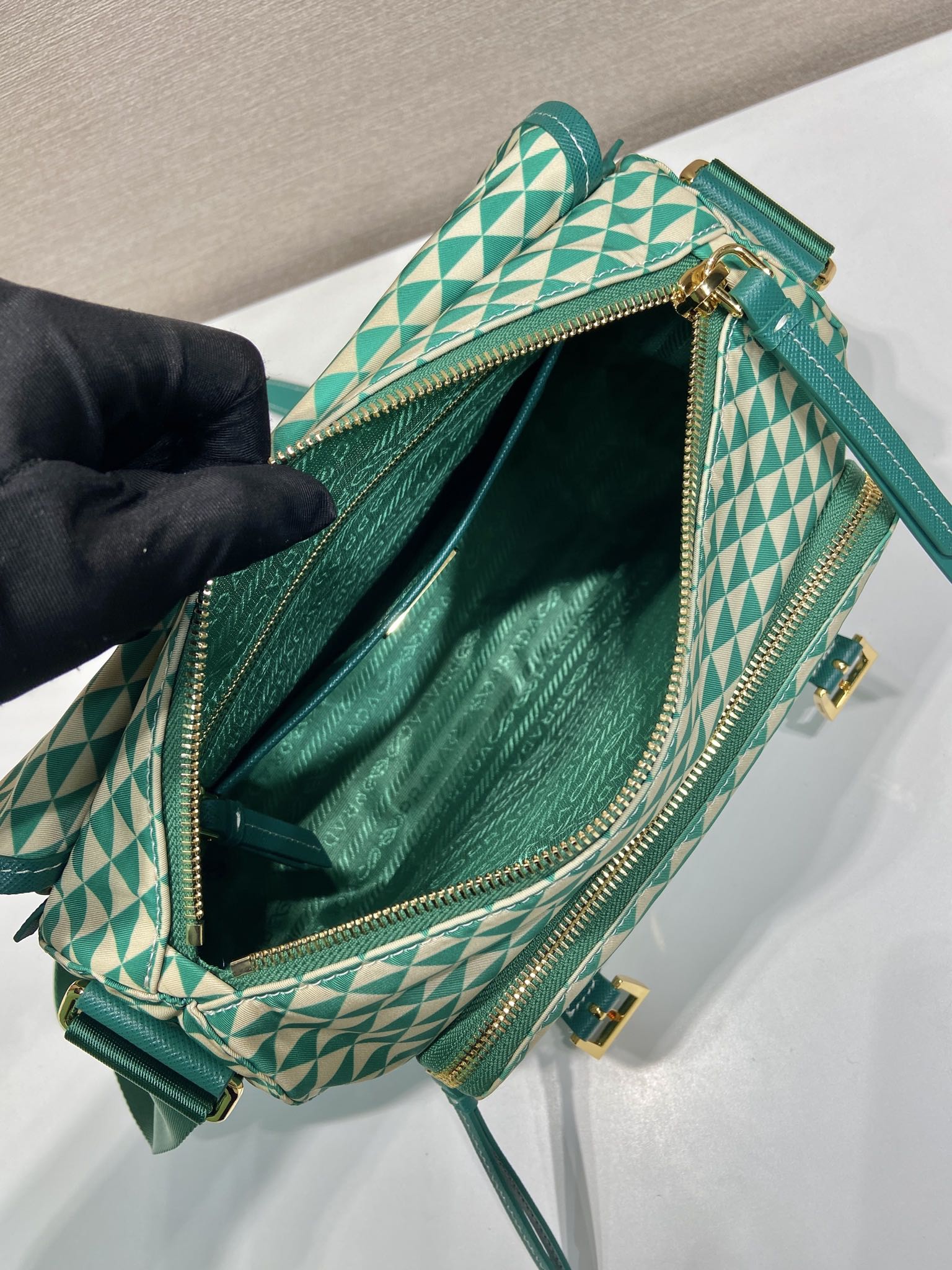 Pra*a symbole bag-1bd383-25*19.5*11cm