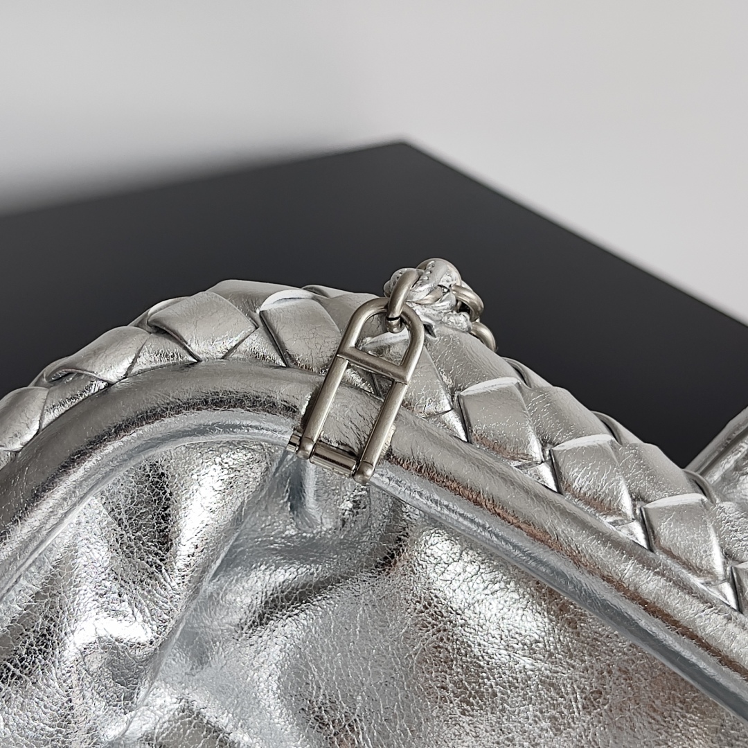 b0tt*ga Ven*ta lauren 1980 teen leather clutch-27*15*8cm