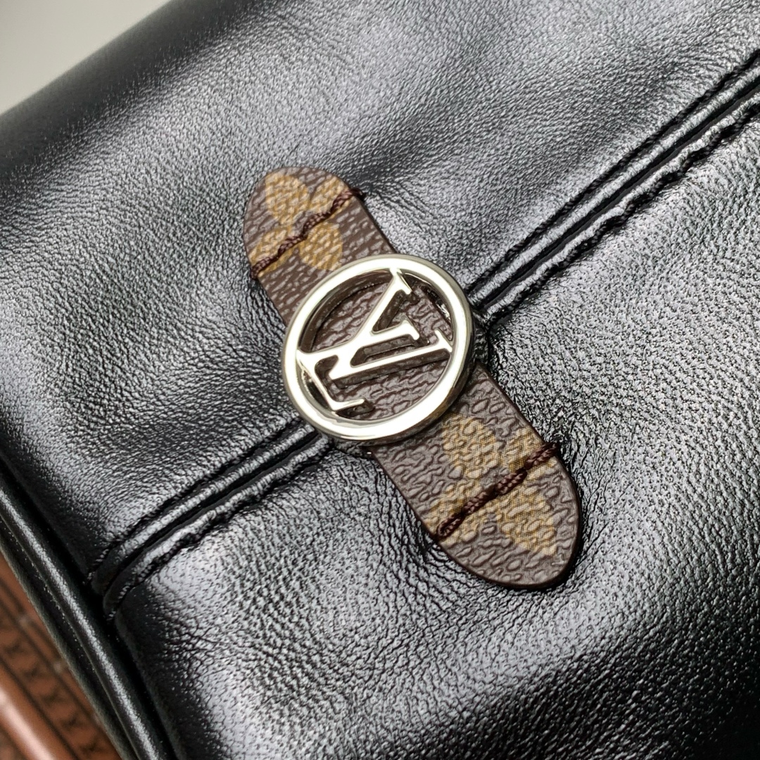 l0vis Vvtt0n no way vibe handbags -22.5 x 15.5 x 24cm