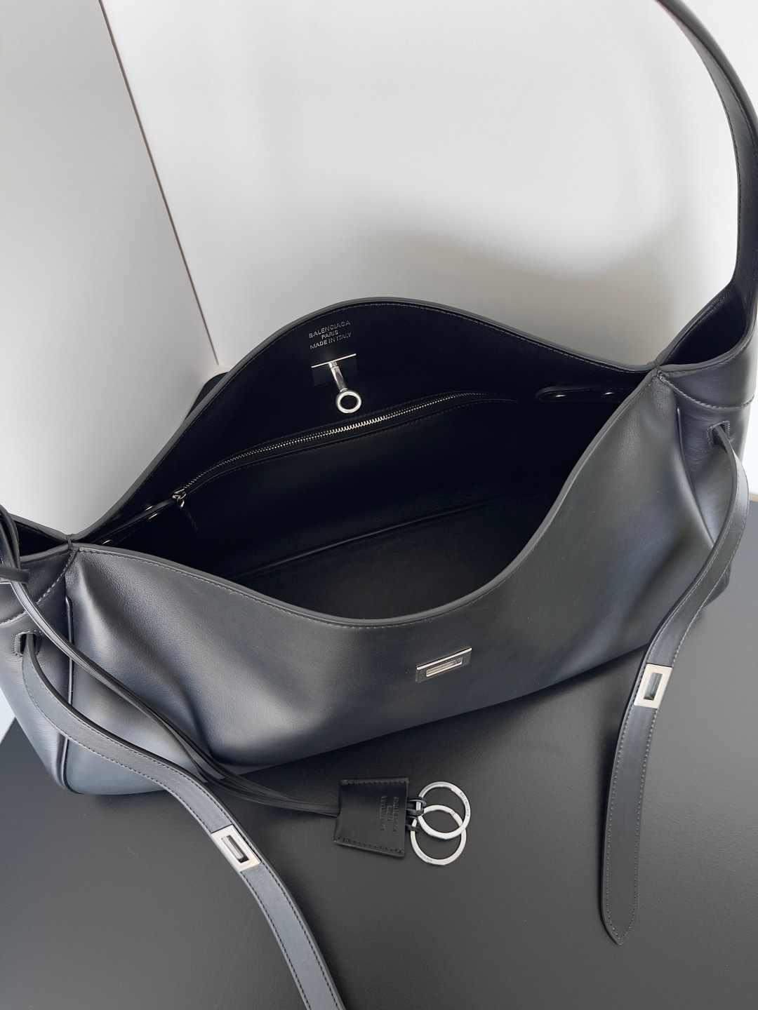 Balenciag Bel Air Shoulder Bag-50*23.8*18CM