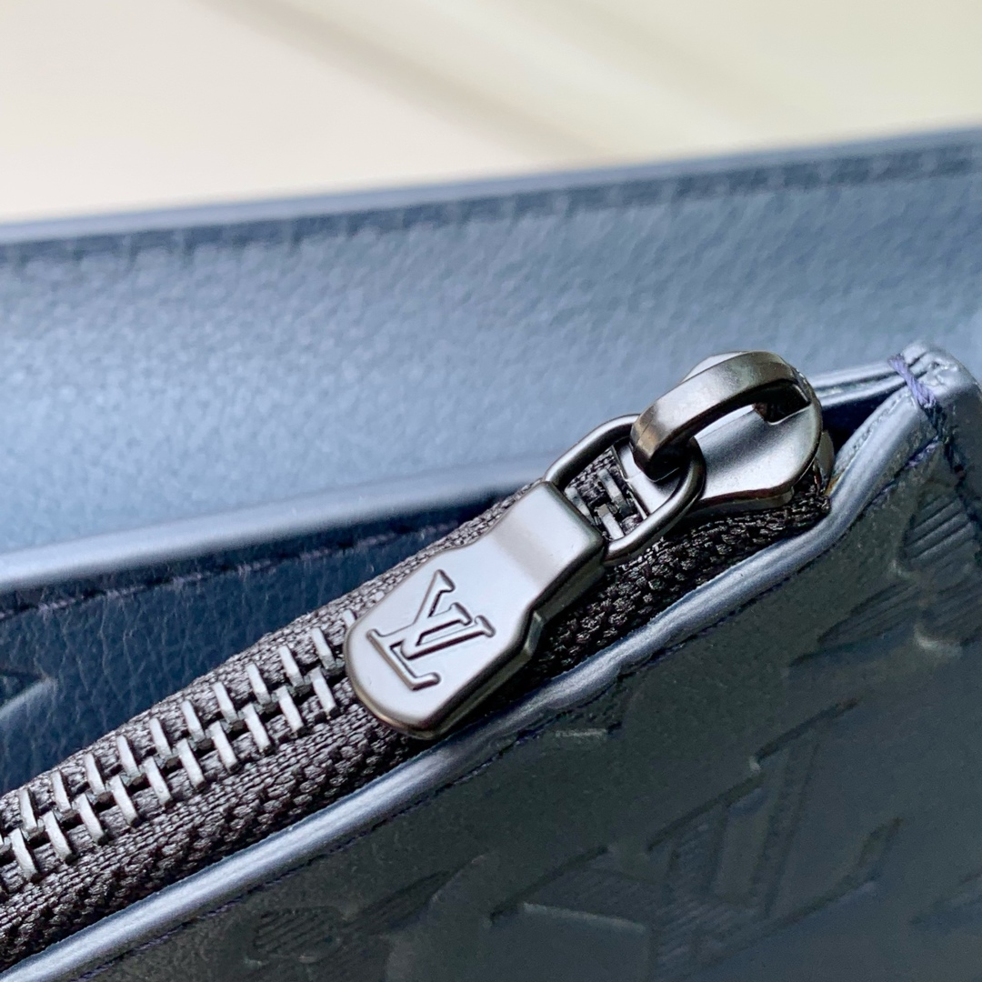 l0vis Vvtt0n m81115 gaston wearable wallet -22*14.5*4.5m