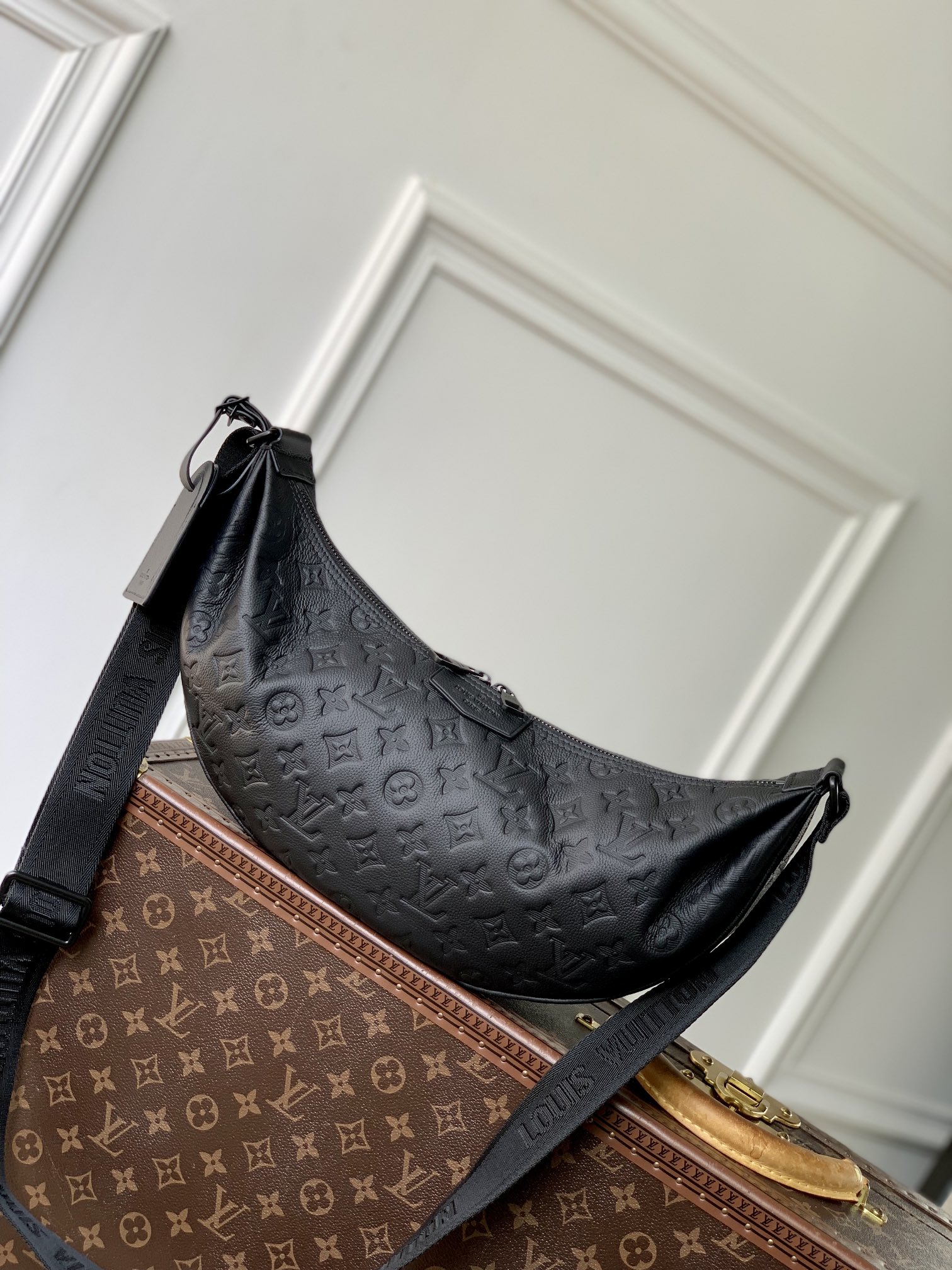 l0vis Vvtt0n hamac bag-19 x 10 x 39cm