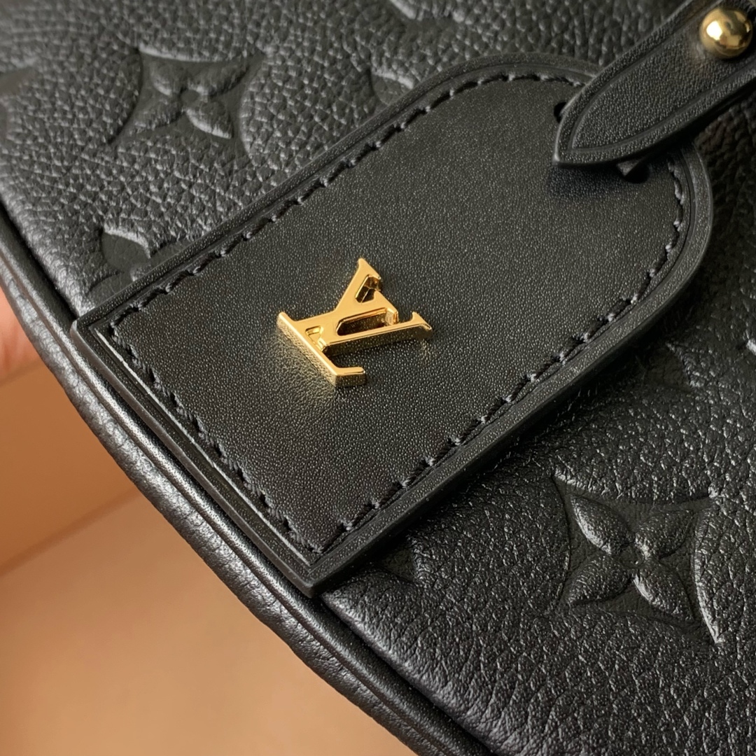 l0vis Vvtt0n high rise bumbag-31 x 15 x 6cm