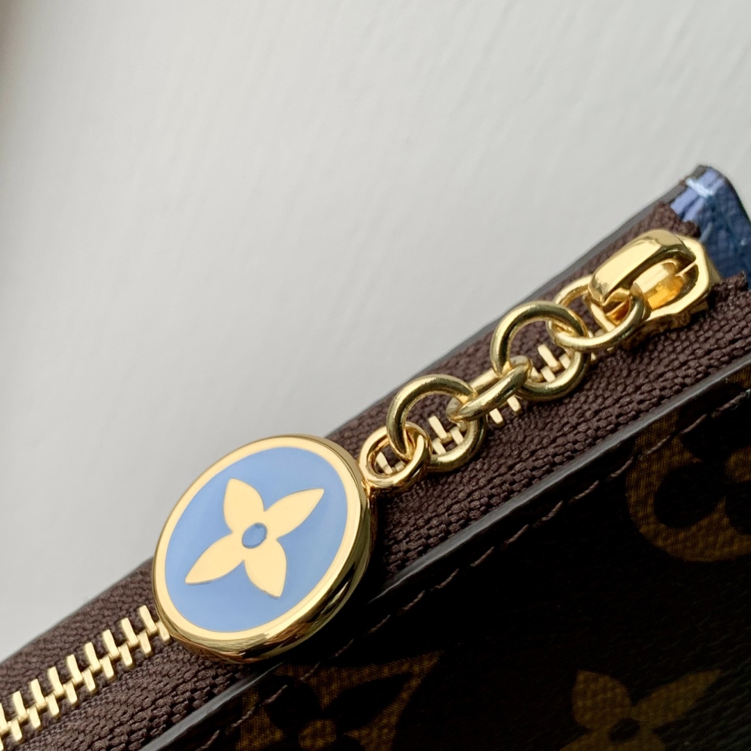 l0vis Vvtt0n wallet mm14530-11 x 8.5 x 1.5cm