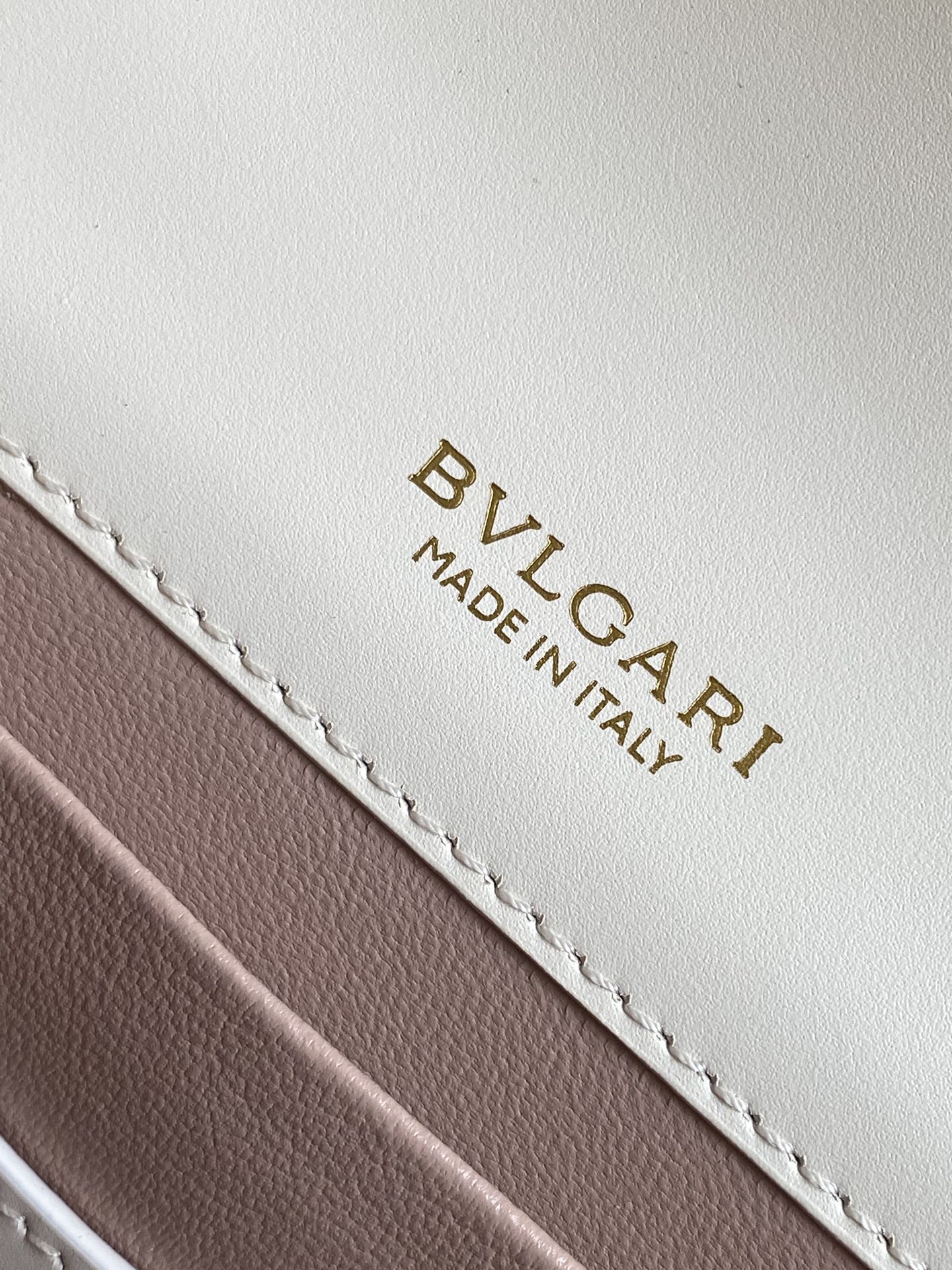 Bv1g*ai serpenti forever bag-20.5x 15x 9cm