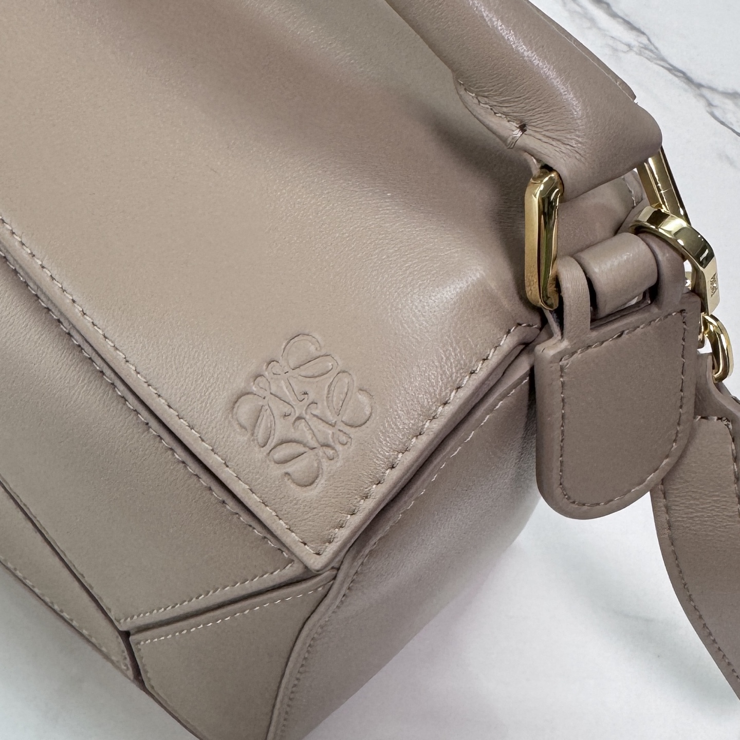 Lowee Puzzle Edge Bag-24*10.5*16.5CM