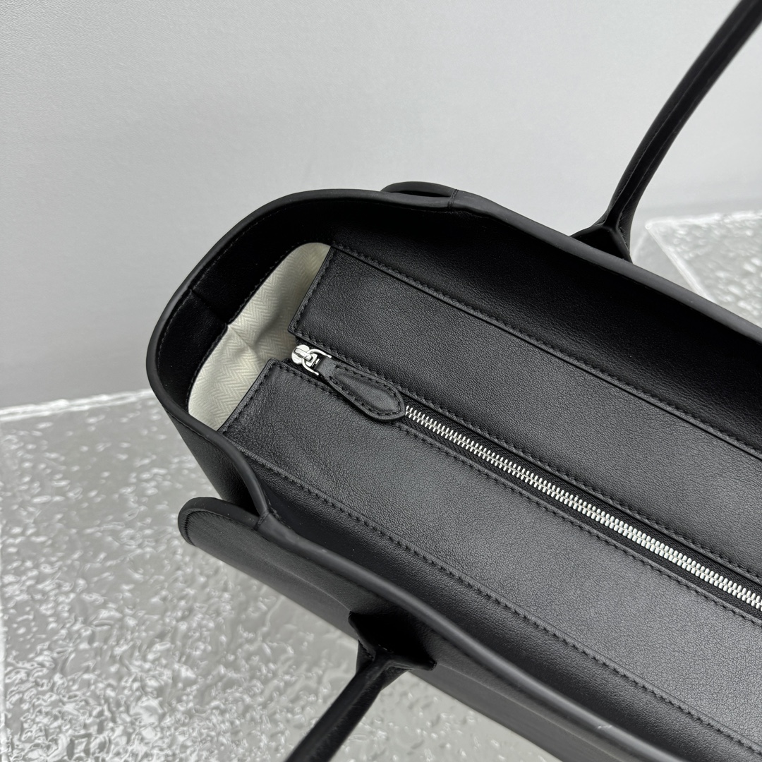 The R0w marlo 14 bag-35*26*16cm