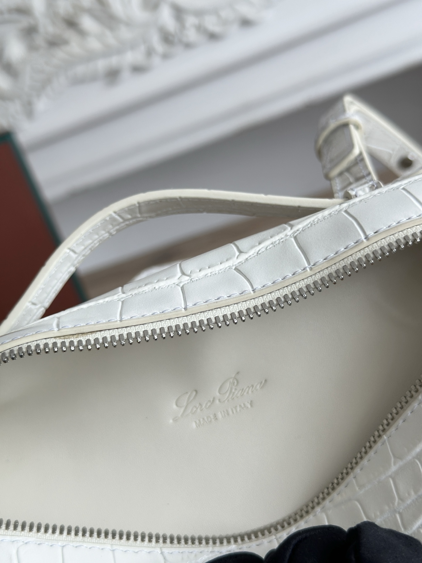L0r0 P1ana Extra pocket L19 Bag-19*7*12CM