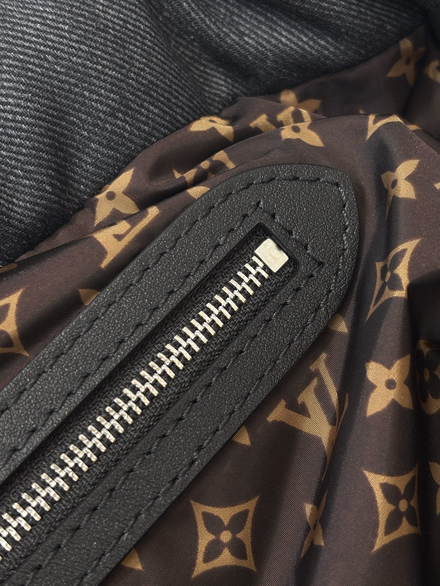 LV Neverfull Inside Out MM Other Monogram Canvas-56x32x18CM