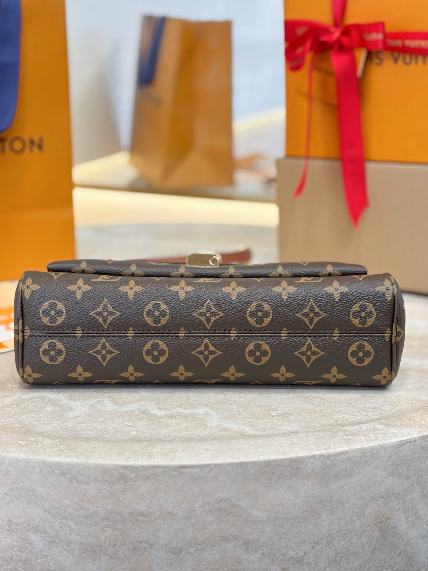 LV Saint Germain PM Monogram Canvas - Handbags M27065-30.5x21x12.5CM