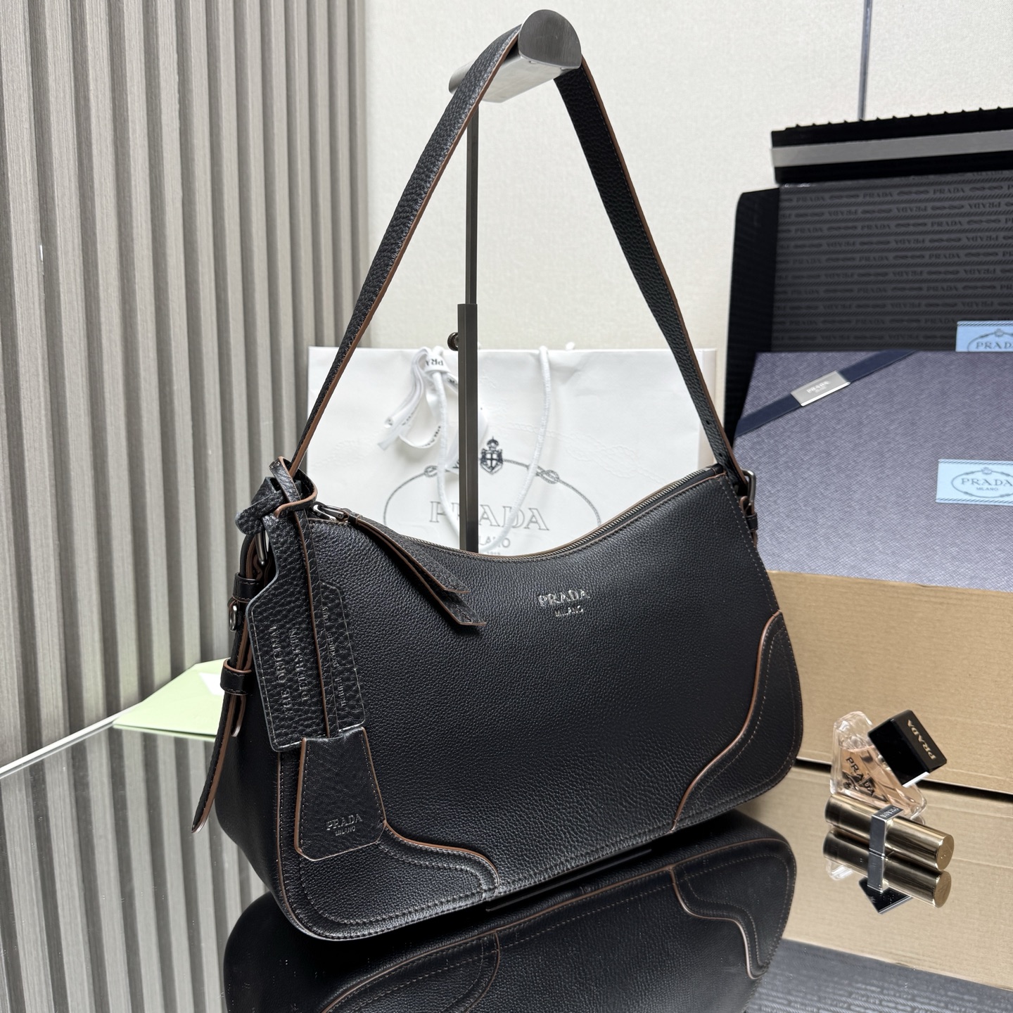 Pra*a Black Large Leather Aimèe Shoulder Bag-1BC280-36*20*11CM