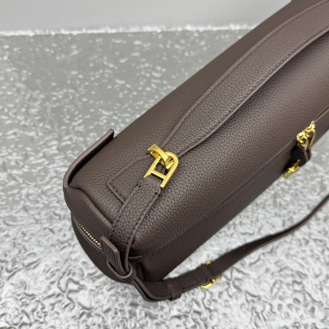 L0r0 P1ana Extra Softy Bag L33-33*14*9CM