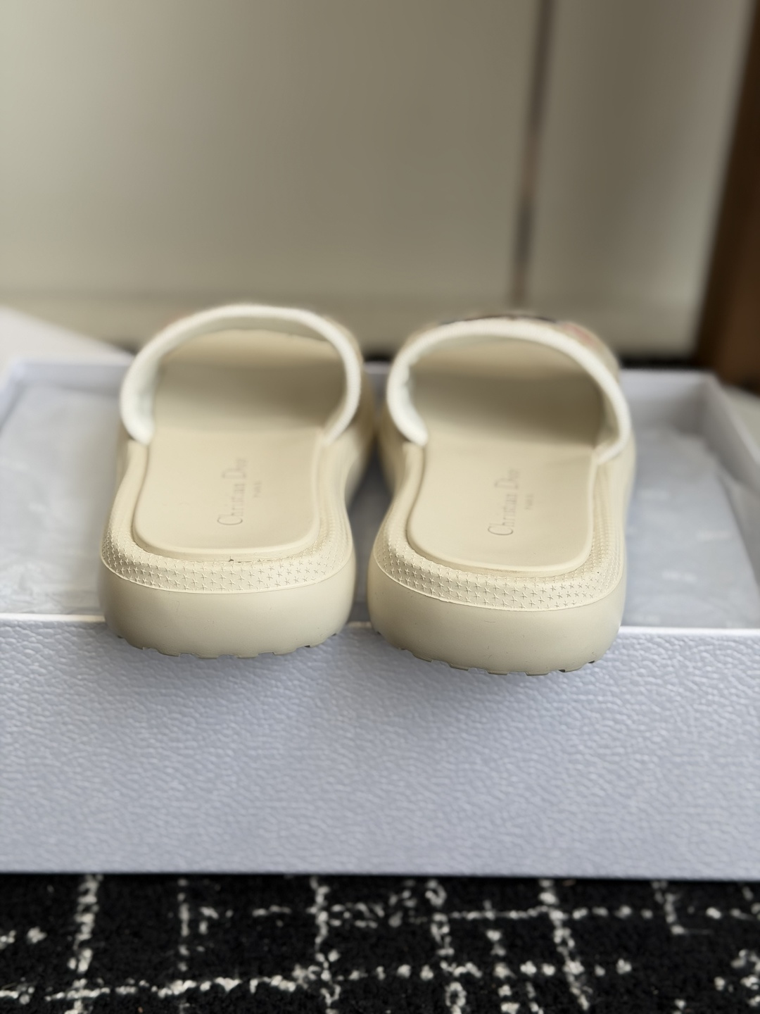 Diro Sandals