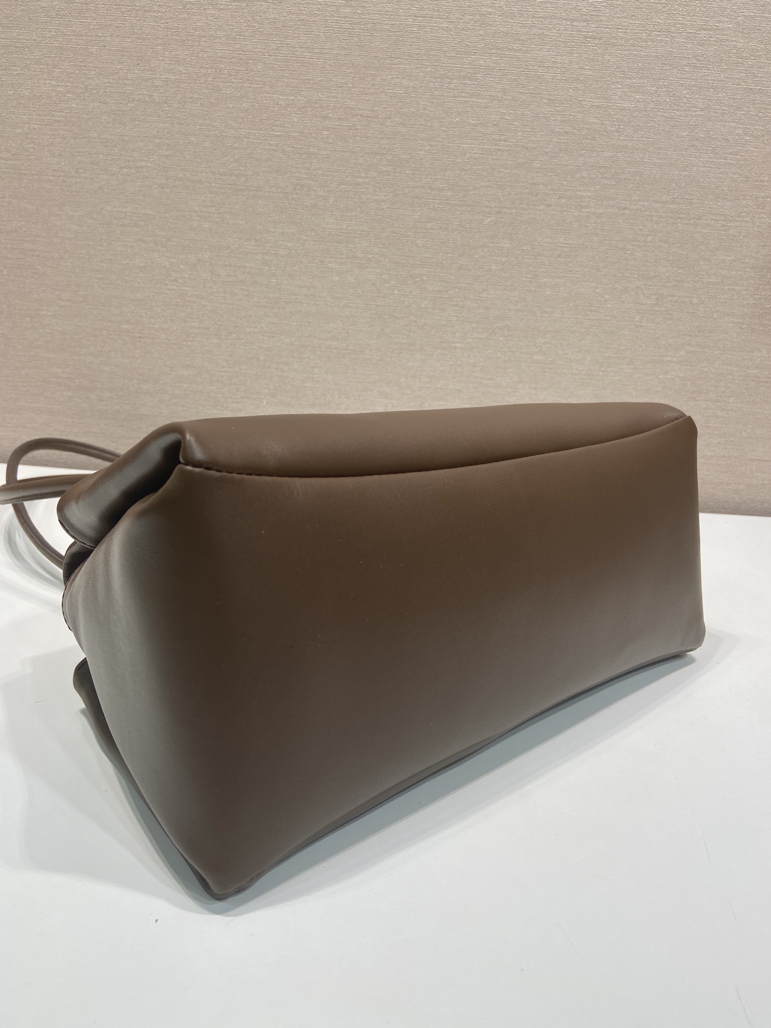 Pra*a Black Passage Medium Leather Bag-1BA495-28*14.5*12cm