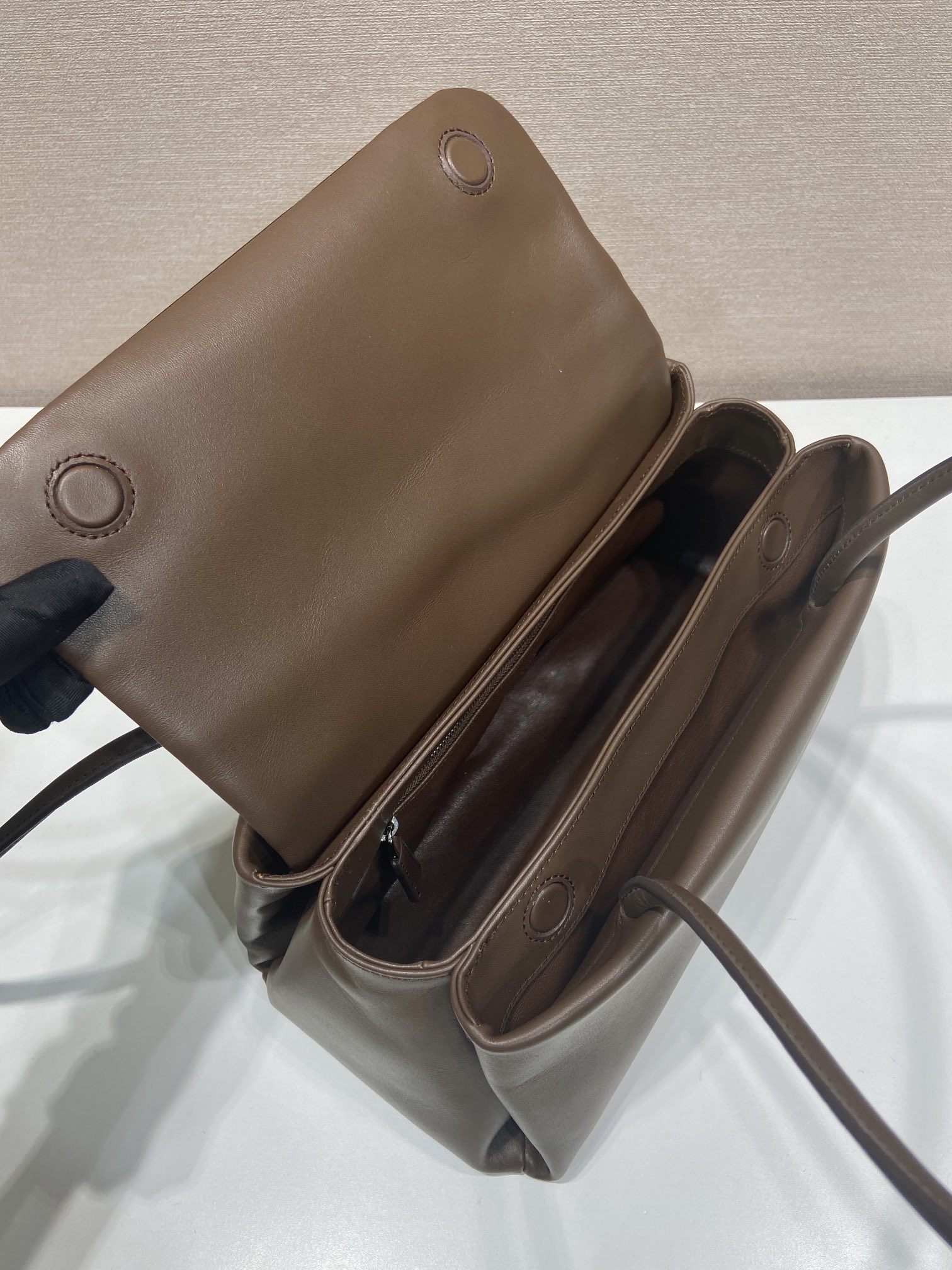 Pra*a Black Passage Medium Leather Bag-1BA495-28*14.5*12cm